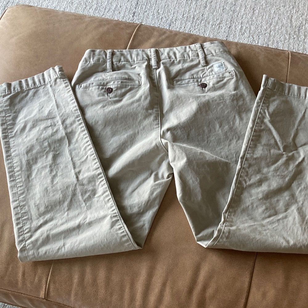American Eagle Outfitters Khaki Chinos 28x30 original straight